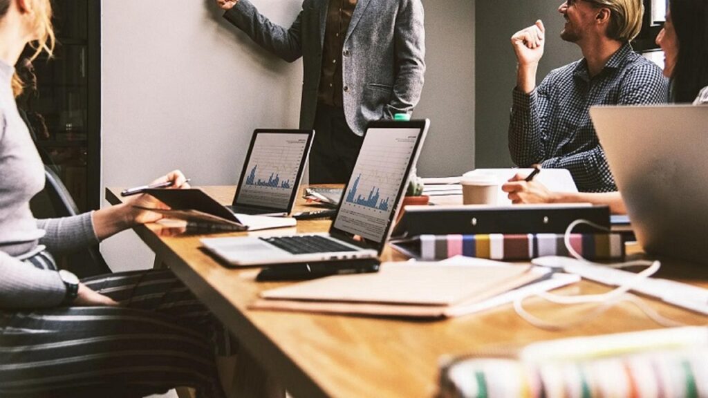 La Capsule : une formation Data Analyst & IA en phase avec les évolutions du marché